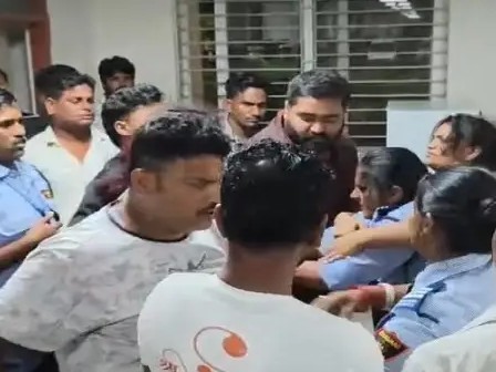 Woman Security Guard Assaulted at Bhadrak DHH; Police Launch Investigation